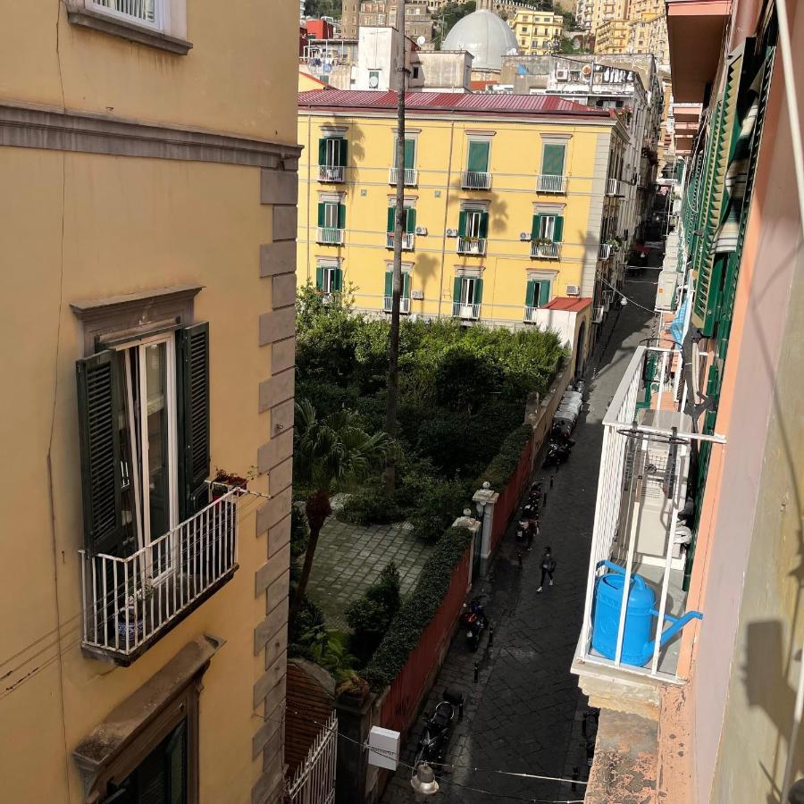 Bausan44 * Naples